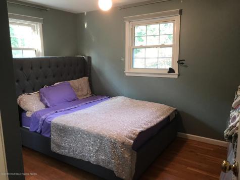 24 Barbara Lane Oakhurst NJ 07755