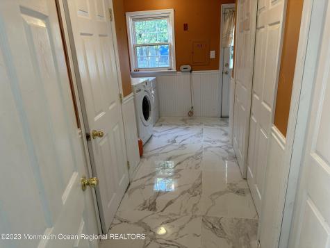 24 Barbara Lane Oakhurst NJ 07755