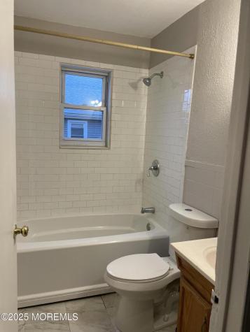 72 Willis Avenue Keansburg NJ 07734