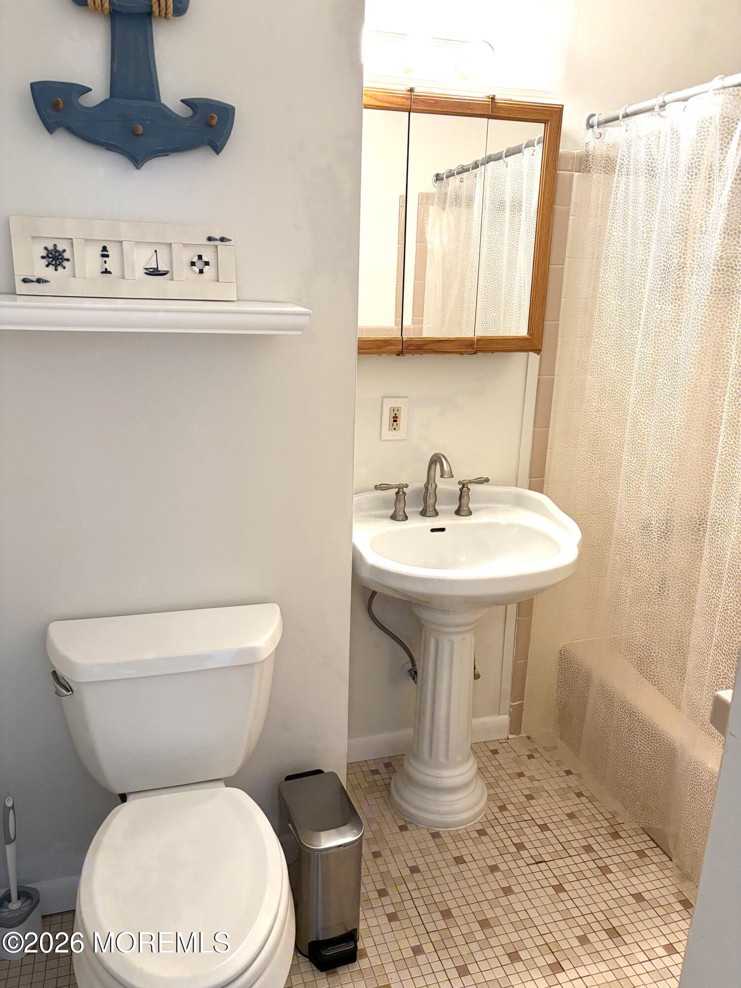 4 Camden Avenue Lavallette NJ 08735
