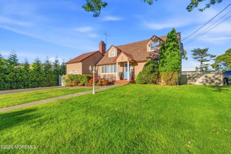 3 Cypress Avenue Oakhurst NJ 07755