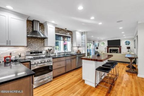 7 Alvord Street Oakhurst NJ 07755