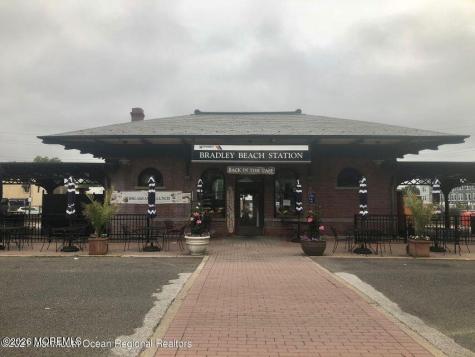 605 State Route 35 Neptune Township NJ 07753