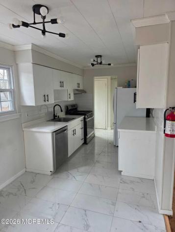14 Nathan Avenue Manchester NJ 08759