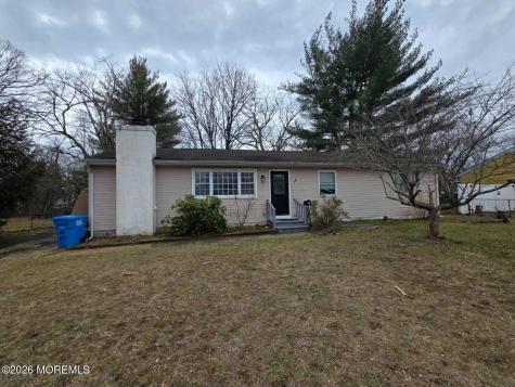 14 Nathan Avenue Manchester NJ 08759