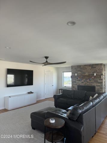443 N Highway 35 Mantoloking NJ 08738