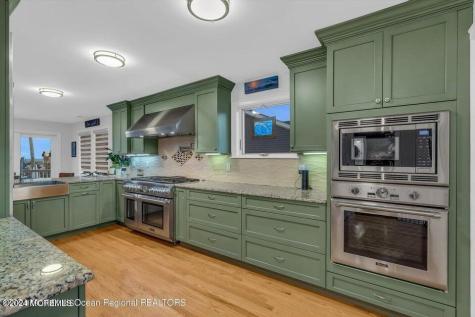 443 N Highway 35 Mantoloking NJ 08738