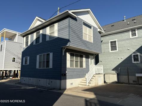 30 E Bay Way Lavallette NJ 08735