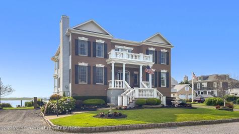 1 Mara Vista Drive Monmouth Beach NJ 07750