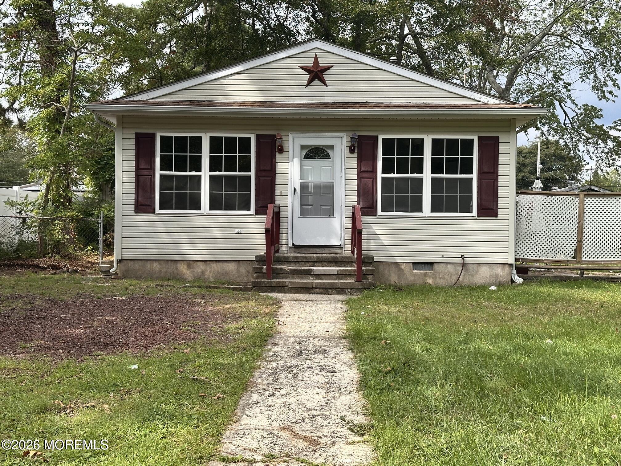 30 Walnut Street Waretown NJ 08758
