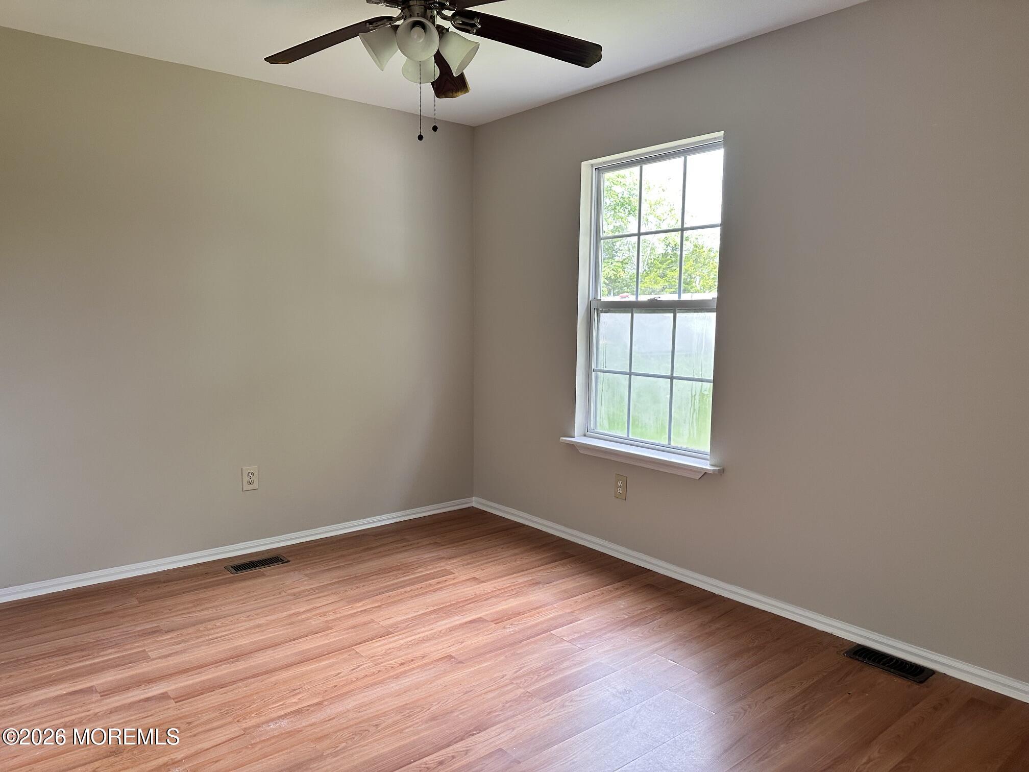 30 Walnut Street Waretown NJ 08758