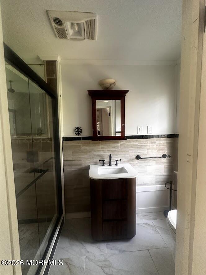 7 Monmouth Road Oakhurst NJ 07755