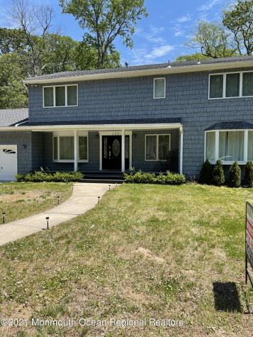 179 Delaware Avenue Oakhurst NJ 07755