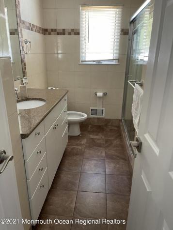 179 Delaware Avenue Oakhurst NJ 07755