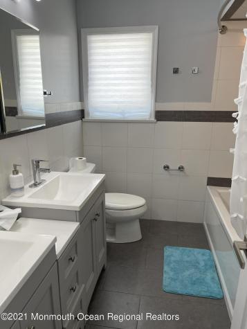 179 Delaware Avenue Oakhurst NJ 07755