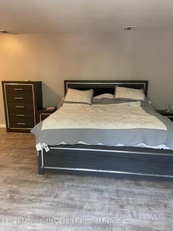 179 Delaware Avenue Oakhurst NJ 07755