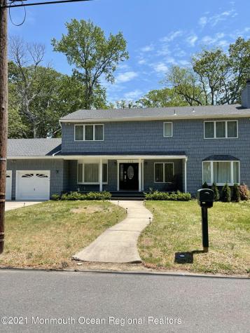 179 Delaware Avenue Oakhurst NJ 07755