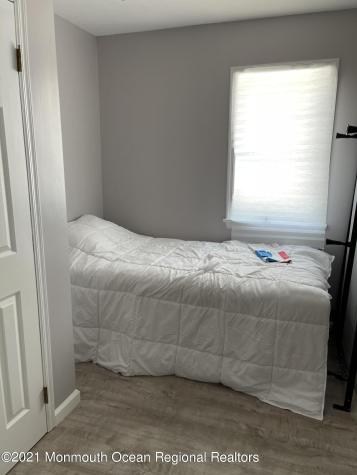 179 Delaware Avenue Oakhurst NJ 07755
