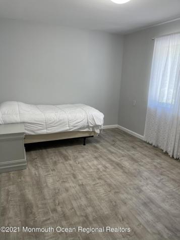 179 Delaware Avenue Oakhurst NJ 07755