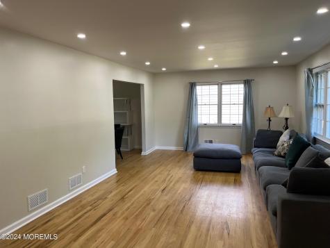 106 Pear Street Oakhurst NJ 07755
