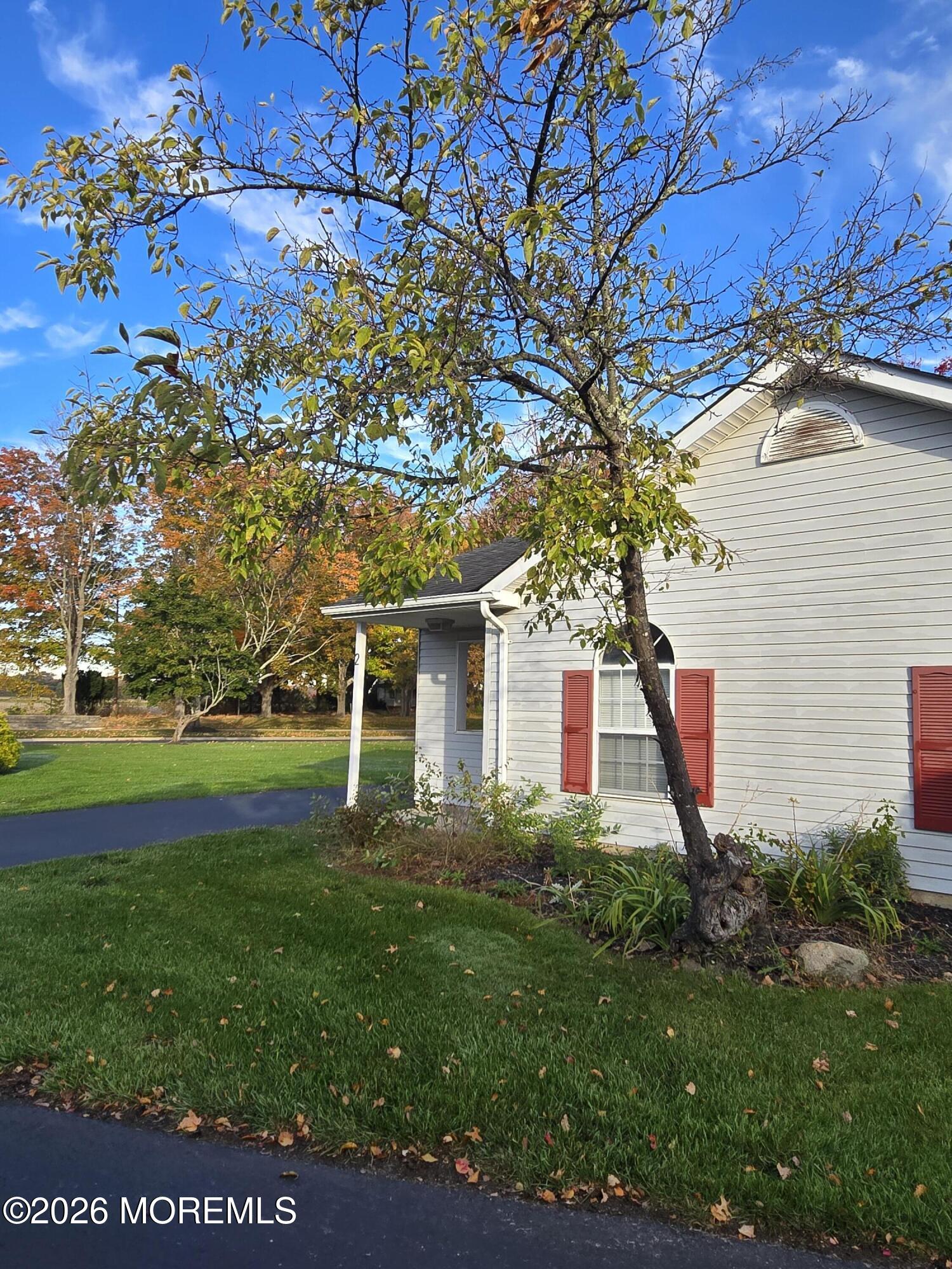 2 Carnaby Close Freehold NJ 07728