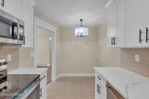 168 Amberly Drive Manalapan NJ 07726