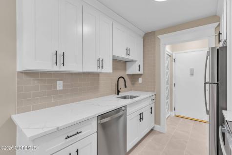 168 Amberly Drive Manalapan NJ 07726