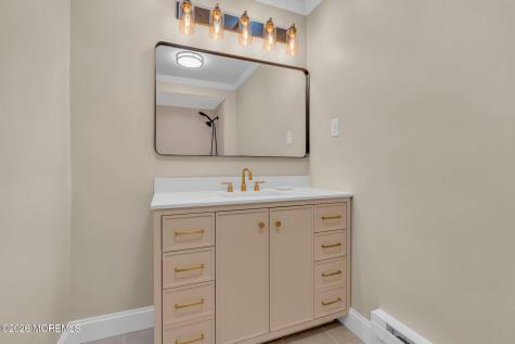 168 Amberly Drive Manalapan NJ 07726
