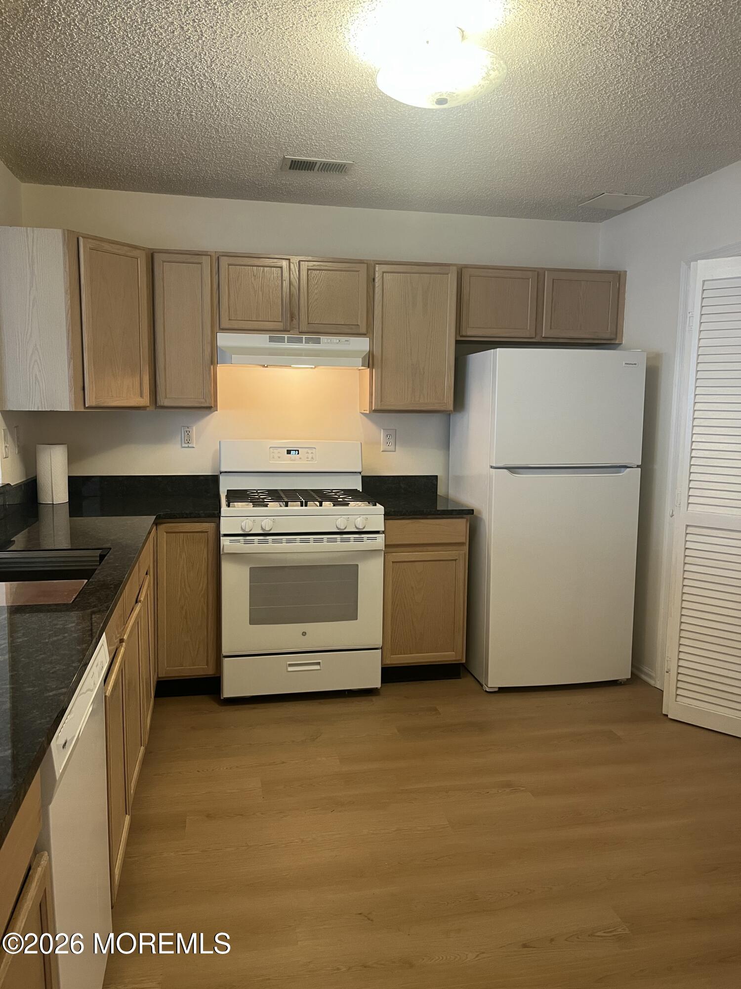 28 Madison Court Tinton Falls NJ 07712