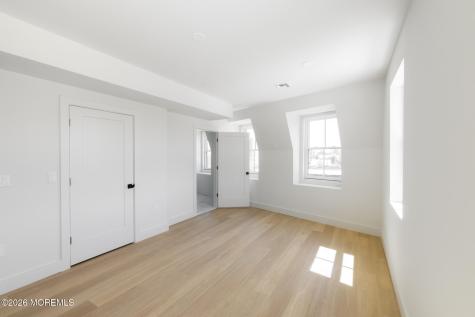 9 Wharf Avenue Red Bank NJ 07701