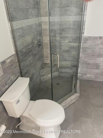 363 Lake Avenue Oakhurst NJ 07755