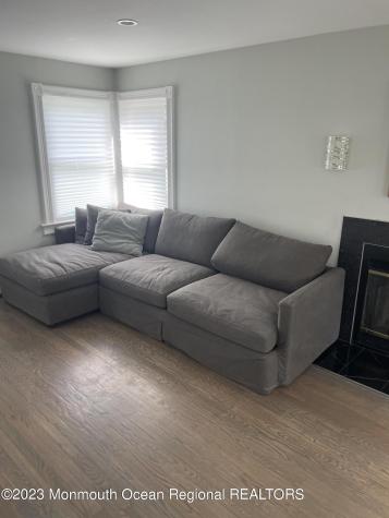 363 Lake Avenue Oakhurst NJ 07755