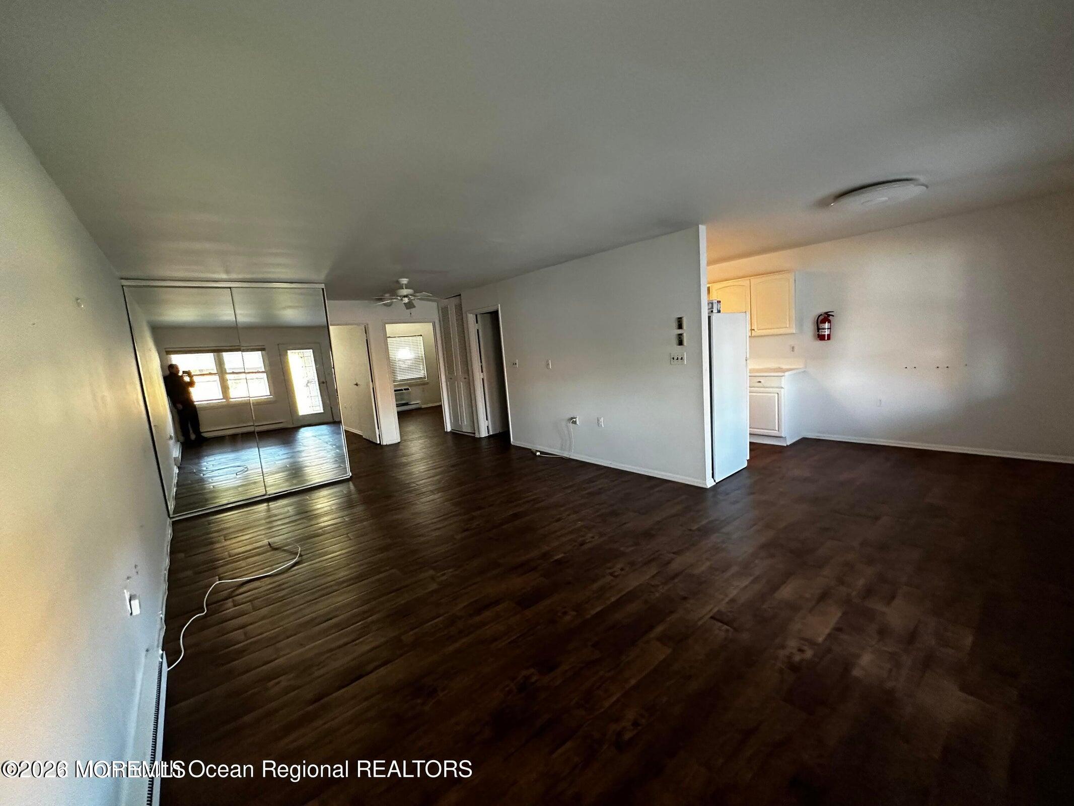 106 E Edinburgh Lane Lakewood NJ 08701