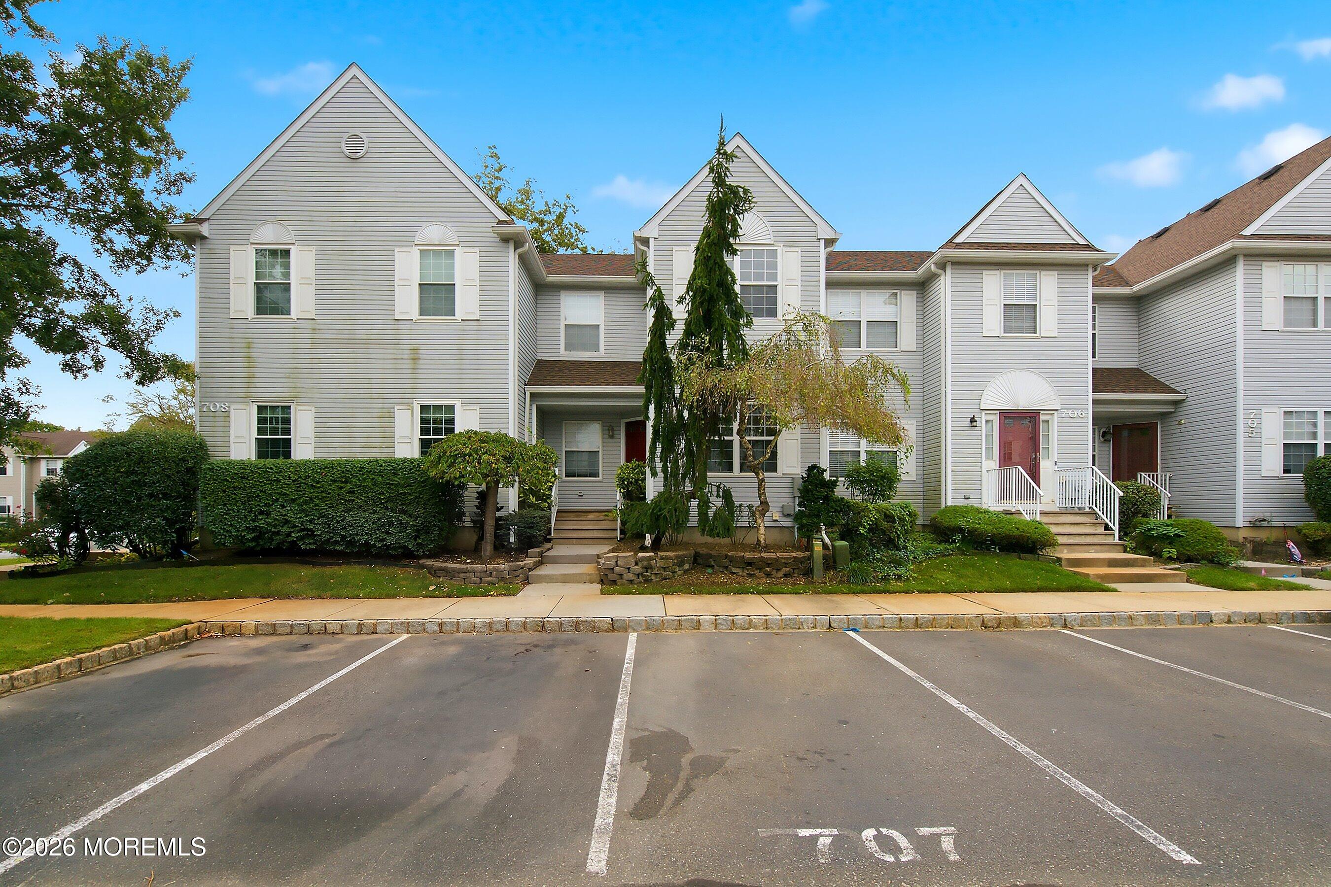 707 Hatchery Court Freehold NJ 07728