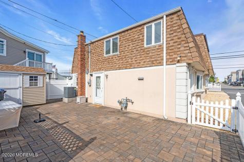 102 W Colony Road Lavallette NJ 08735