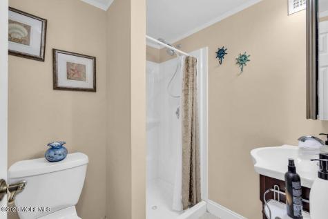 102 W Colony Road Lavallette NJ 08735