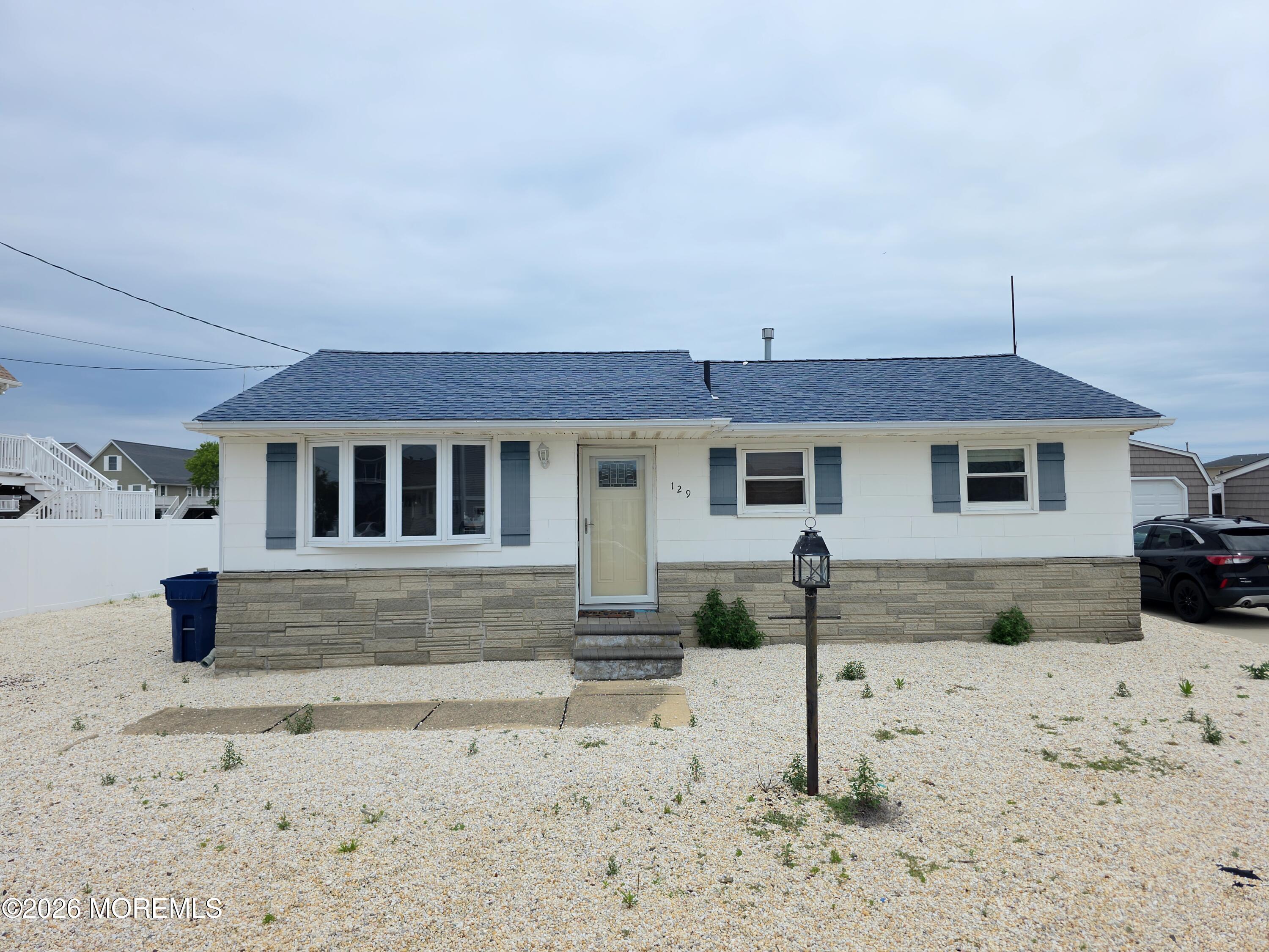 129 E Raritan Drive Little Egg Harbor NJ 08087