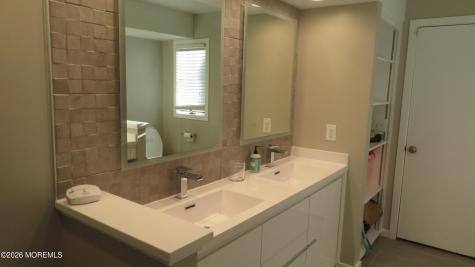 165 Sunset Lane Mantoloking NJ 08738