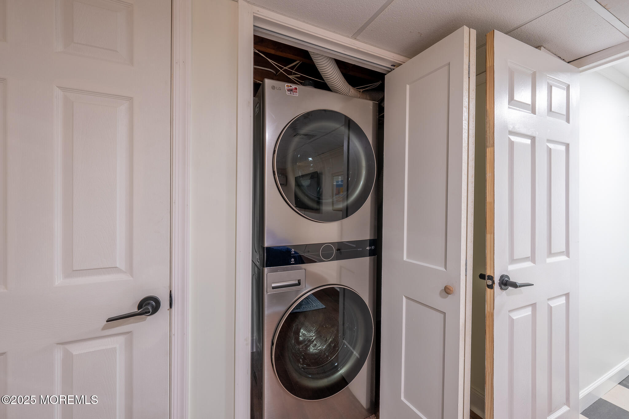 14 Falls Road Mantoloking NJ 08738