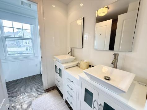 125 Cedar Avenue Allenhurst NJ 07711