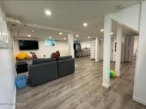 184 Ridgewood Avenue Oakhurst NJ 07755