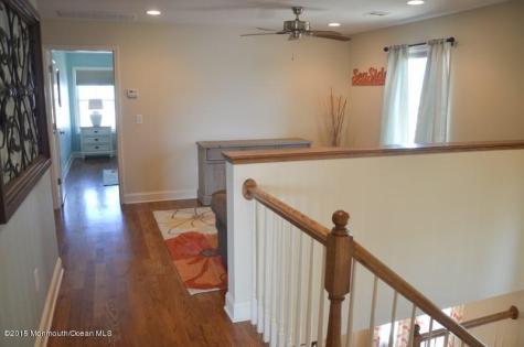 23 Parkway Point Pleasant Beach NJ 08742
