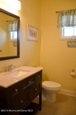 23 Parkway Point Pleasant Beach NJ 08742