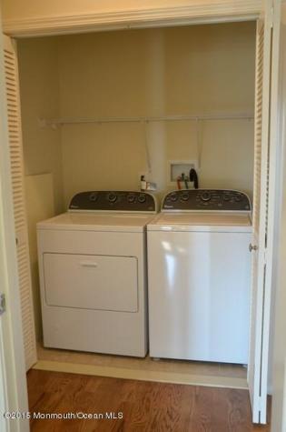 23 Parkway Point Pleasant Beach NJ 08742