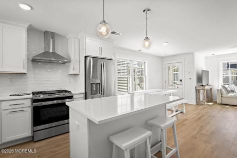 7 Shell Road Mantoloking NJ 08738