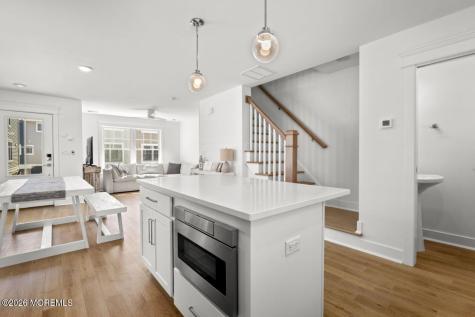 7 Shell Road Mantoloking NJ 08738