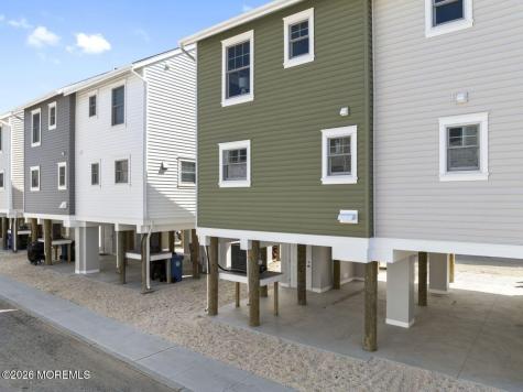 7 Shell Road Mantoloking NJ 08738