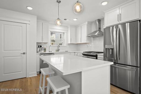 7 Shell Road Mantoloking NJ 08738