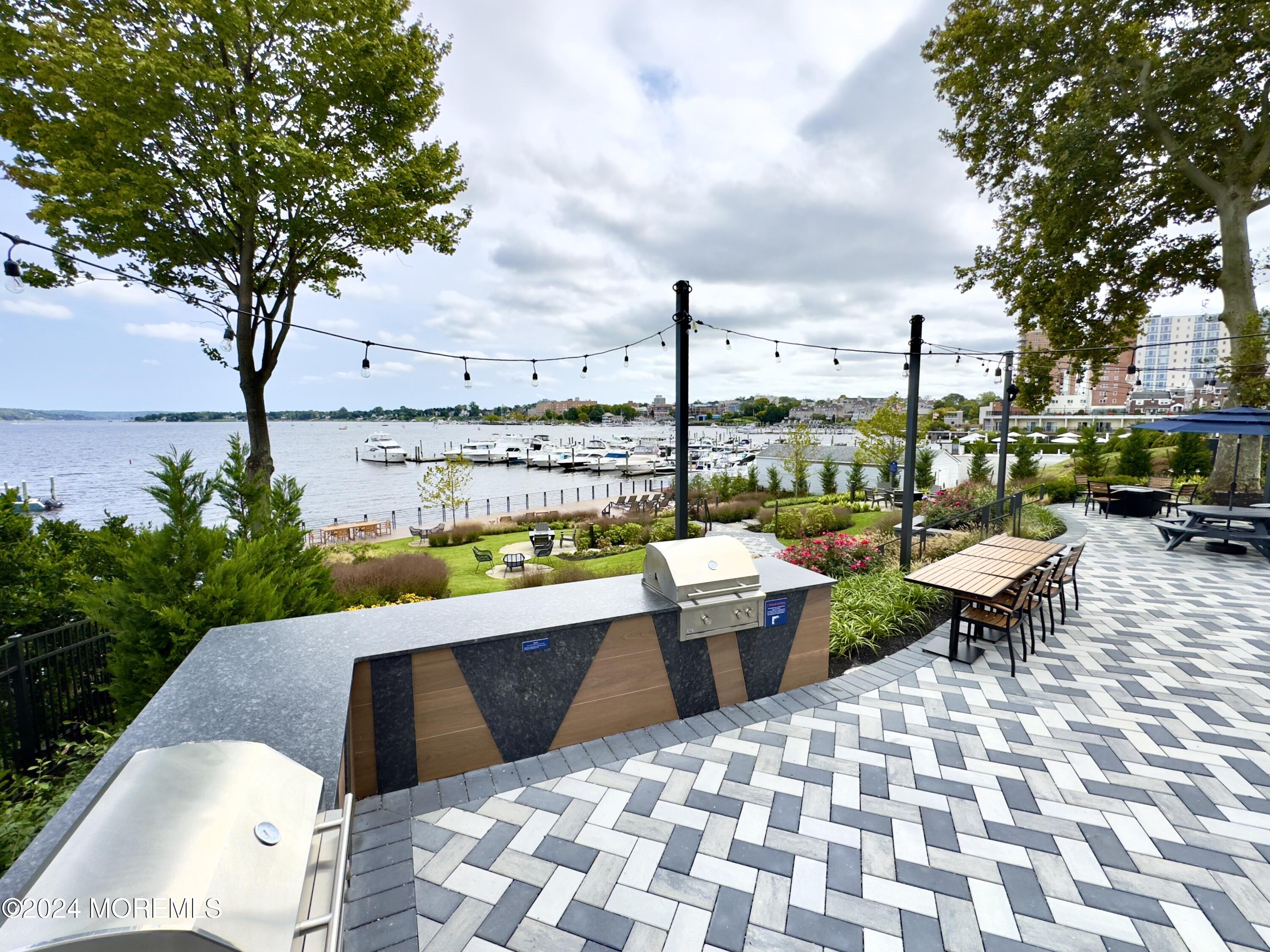 122 Bodman Place Red Bank NJ 07701