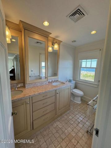985 East Avenue Mantoloking NJ 08738